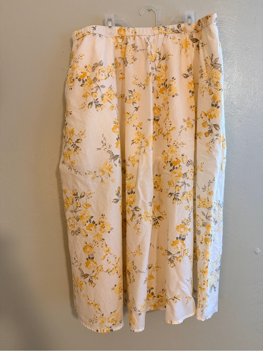 Yellow Floral Midi Skirt with Elastic Waist